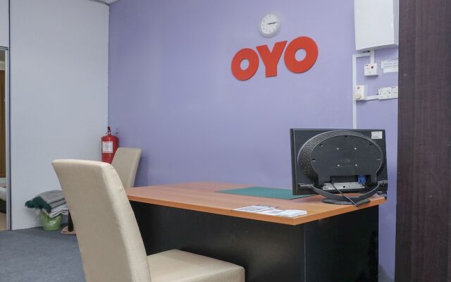 OYO 90180 Gemilang Hotel Kerteh