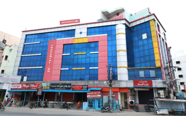 Sravanthy Inn