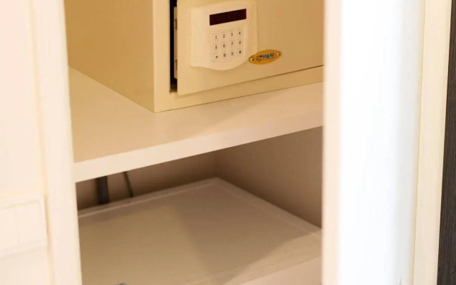 Platform Merter Suites