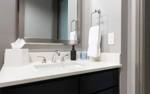 The Guild Downtown - Seaholm