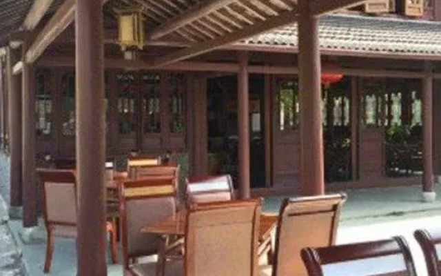 Plum Bamboo Resort Hotel Hangzhou