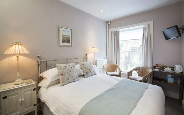 Bramwood Guest House