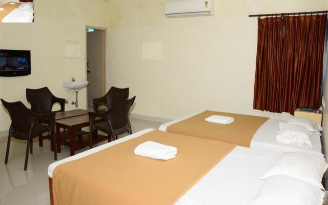 Great Guest House at Kamaraj Salai