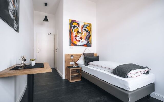 Sleep Point Hotel