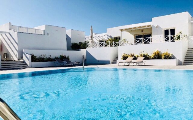 Apartment Mariposa With Pool, Smart Tv, Wifi Air Conditioning In Playa Honda