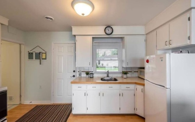 Waterfront W Private Lake Access Indoor Fireplace