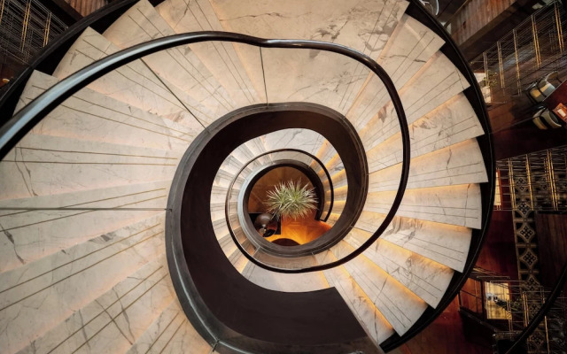 Four Seasons Hotel Dalian