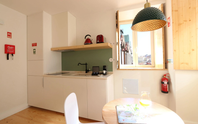 Downtown, Lisbon Apartment