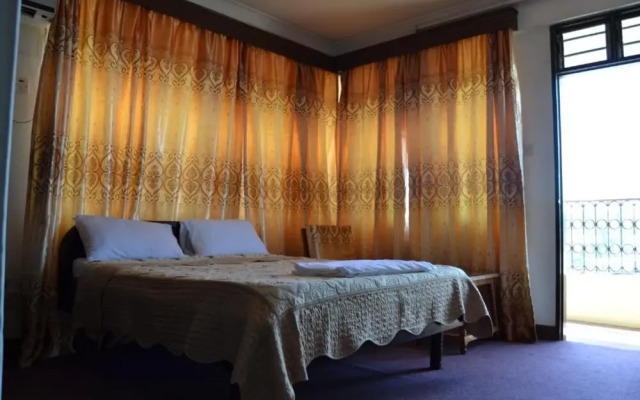 Manson Hotel