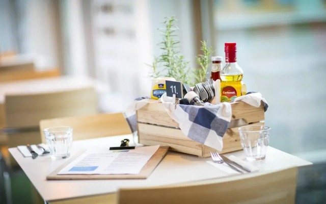 Holiday Inn Express Utrecht - Papendorp by IHG