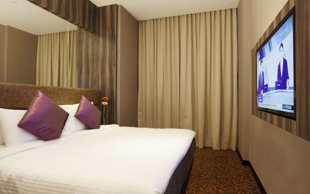 Aqueen Hotel Paya Lebar