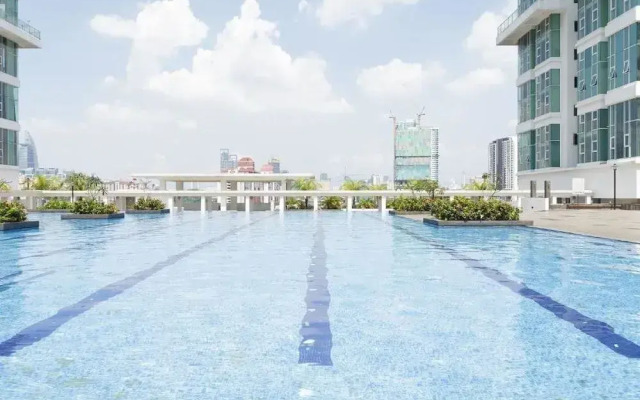 Kl101 Service Suite at the Scott Garden