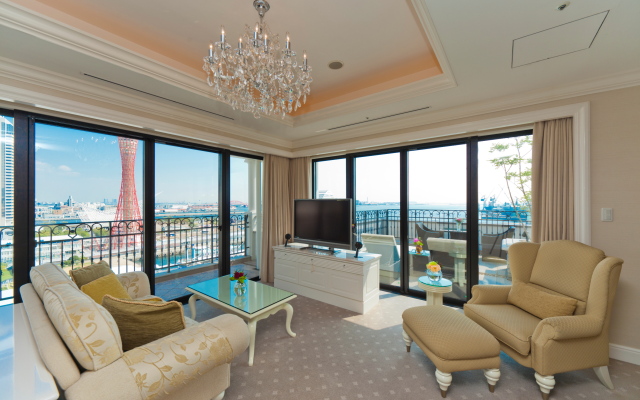 Hotel La Suite Kobe Harborland