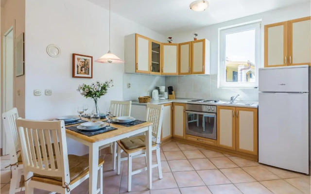 Apartment Brajdine 75,App. VI