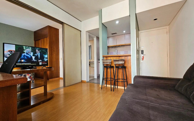 Flat Qi Ibirapuera com Sacada Uh-2307