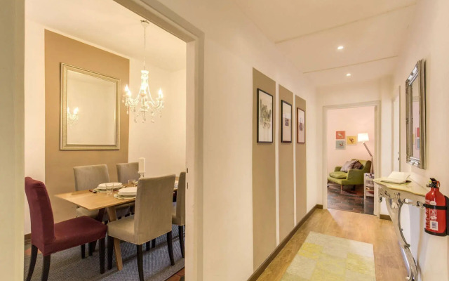 Spagna Glamour Life Penthouse
