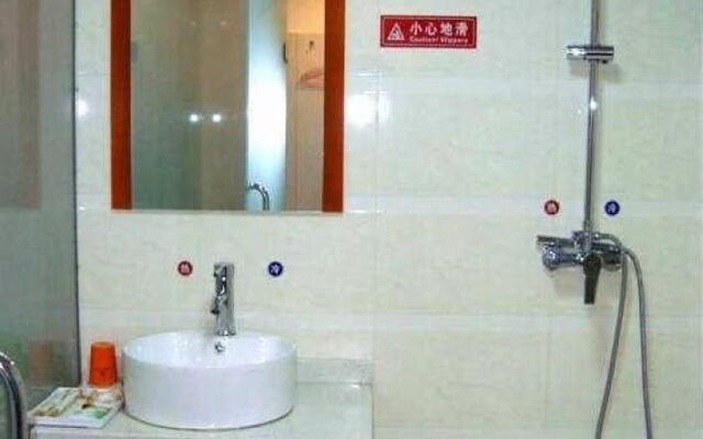 Yichang Baihe Hotel