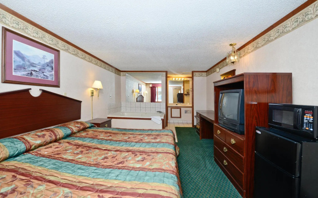 Americas Best Value Inn & Suites Warren Detroit - фото 2