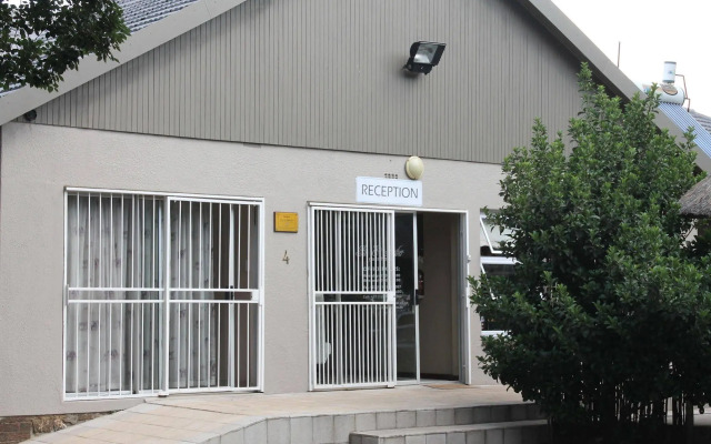 Fin & Feather Guest House