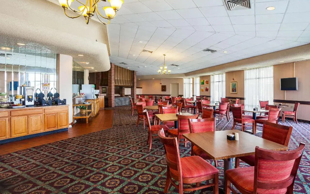 Motel 6 Lincoln, NE - Airport