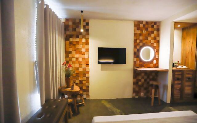 Rustic Hotel Quy Nhon Powered by ASTON