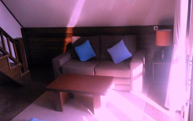 Seaview Cottage Cirebon Waterland