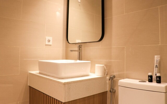 Best Deal And Cozy Studio At Daan Mogot City Apartment