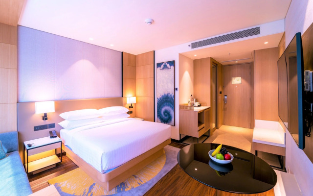 Courtyard By Marriott Vadodara