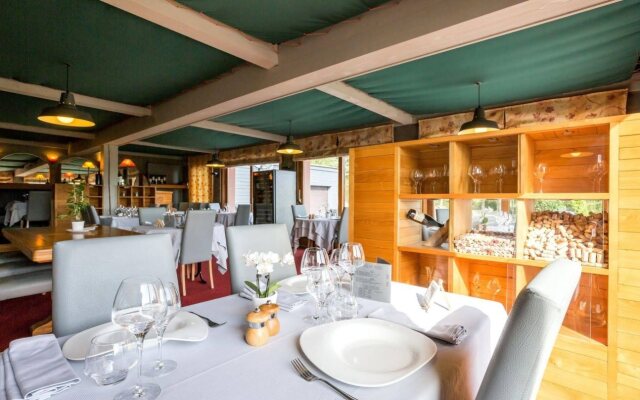 Hôtel Restaurant La Tour