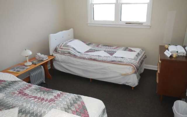 Limerick Lake Lodge & Marina