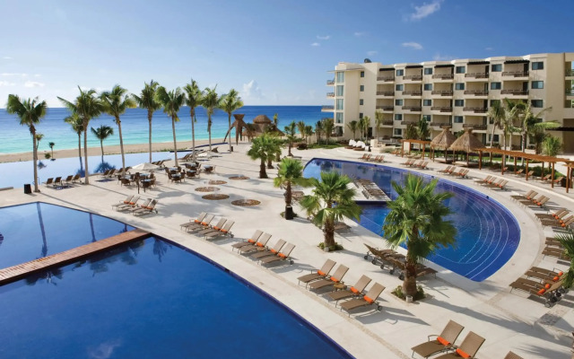 Dreams Riviera Cancun Resort & Spa - All Inclusive
