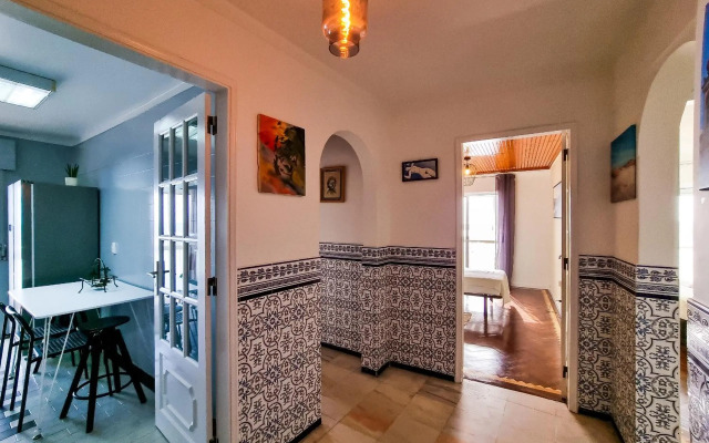 FLH Faro Family Flat with Balcony