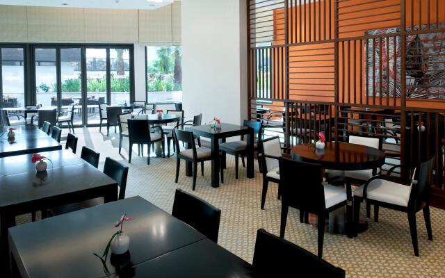 Staybridge Suites Abu Dhabi Yas Island by IHG