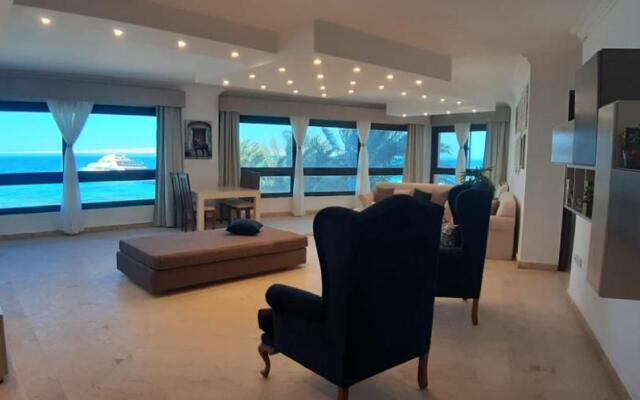 Alia Beach Residence