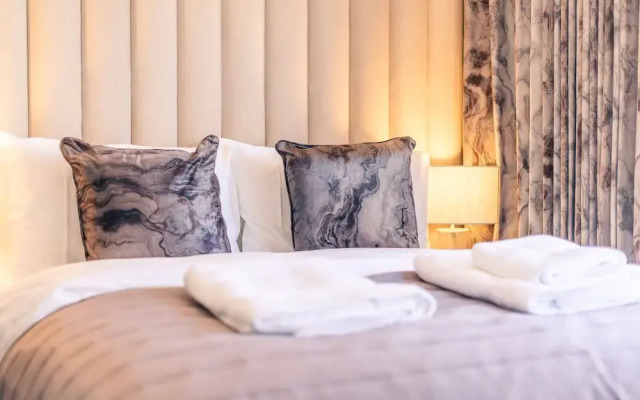 Sweeney Aviemore One