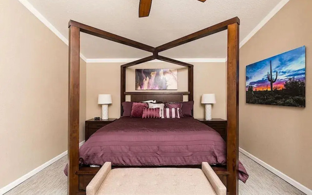Piute Palace 5BR by Casago