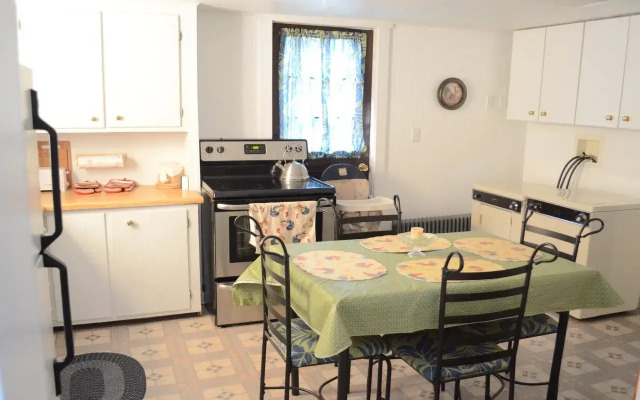 Willows Motel Williamstown