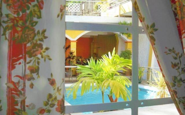 La Mamre Guest House