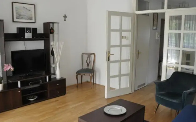 Apartment Home