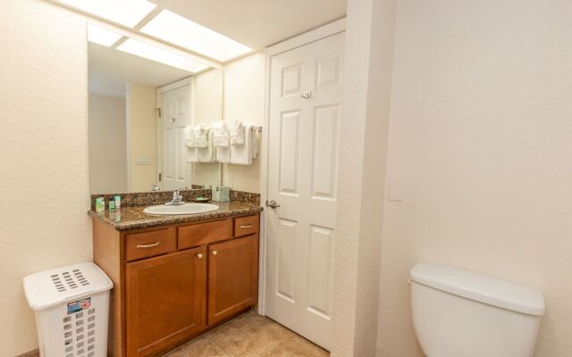 Coconut Cove All-Suite Hotel