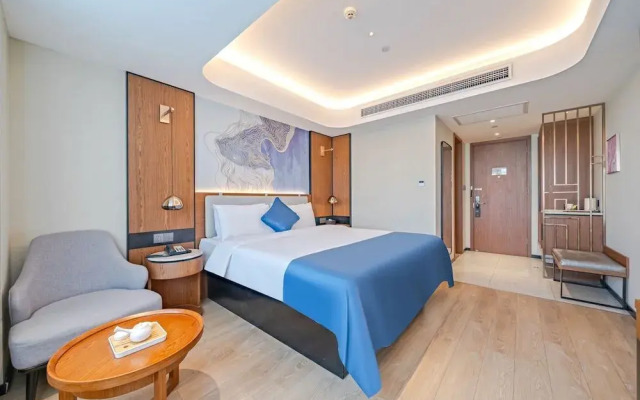 Yunfei Hotel