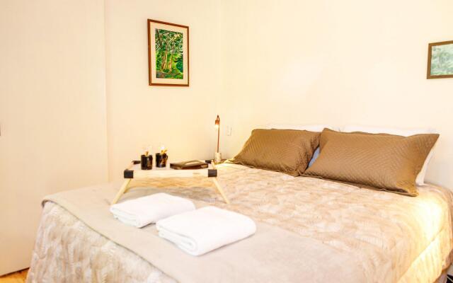 Chalet no Parque Privado Bem-te-vi 1 km do centro "