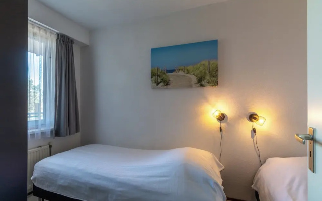 Apartment by Dutch Beach Pet-friendly