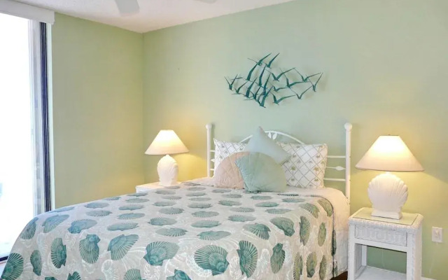 South Seas Tower 4-1209