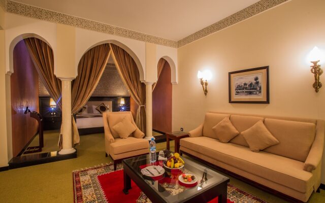 Hotel Riad Ennakhil & SPA