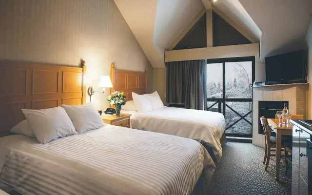 Pinnacle Hotel Whistler Village
