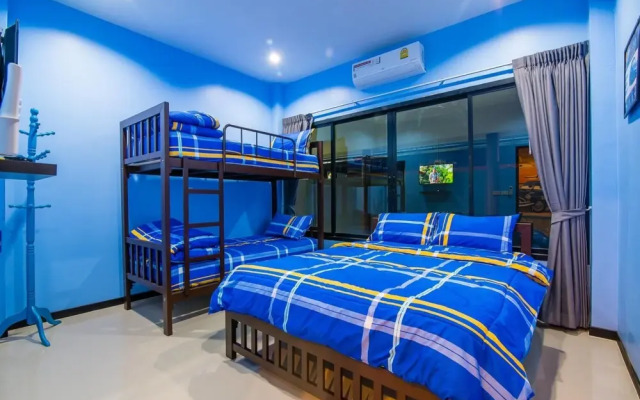 Rest House Supercar Pool Villa