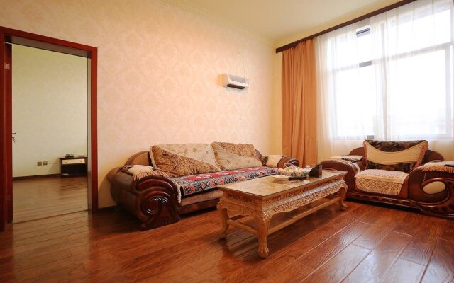 Lugu Lake Mosuo Park Hotel