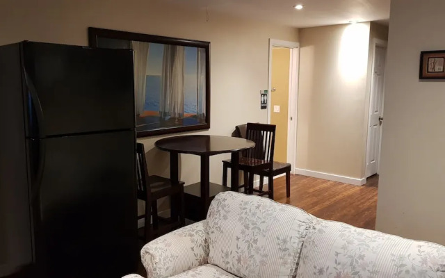 Tuscan Ridge Guesthouse Calgary West