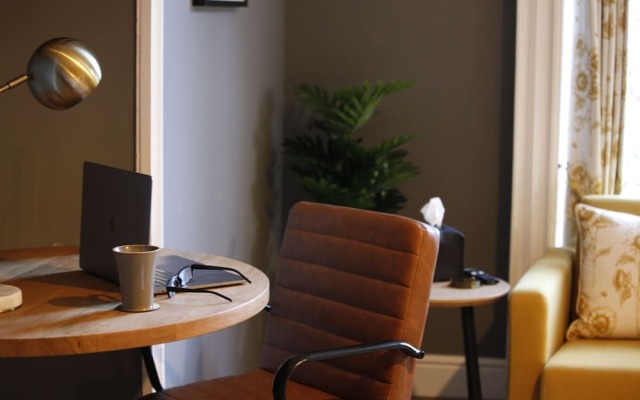 no.12 self check-in apartments